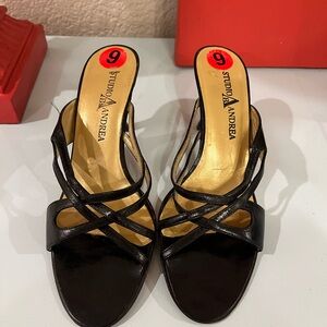 Black Strappy Women’s Slide Mules